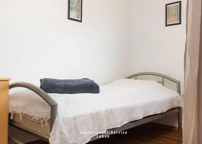 Erholungszentrum W32 아파트 라보에